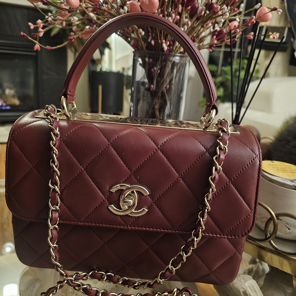 CHANEL Burgundy Quilted Shoulder Bag